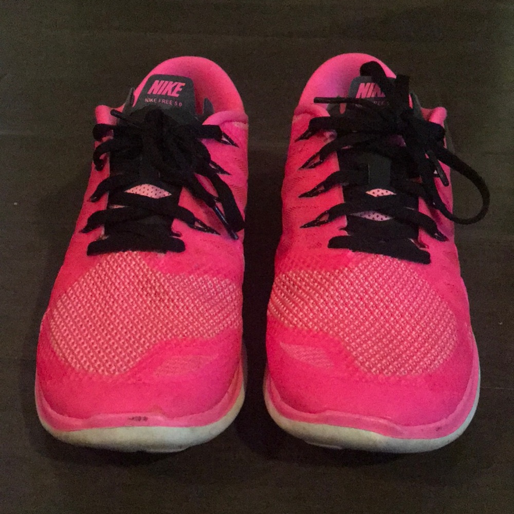 Neon Pink Nike Free size 8.5